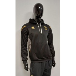 Sudadera negra con capucha...